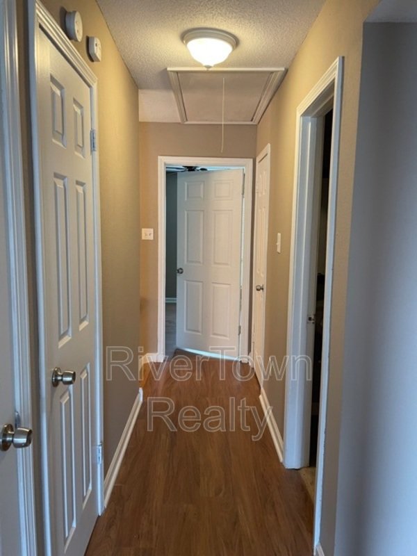 Come And See This Spacious Home!! property image