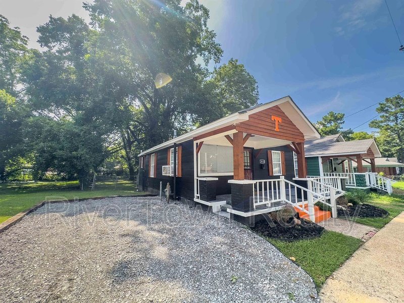 SECTION 8 FRIENDLY! ND property image