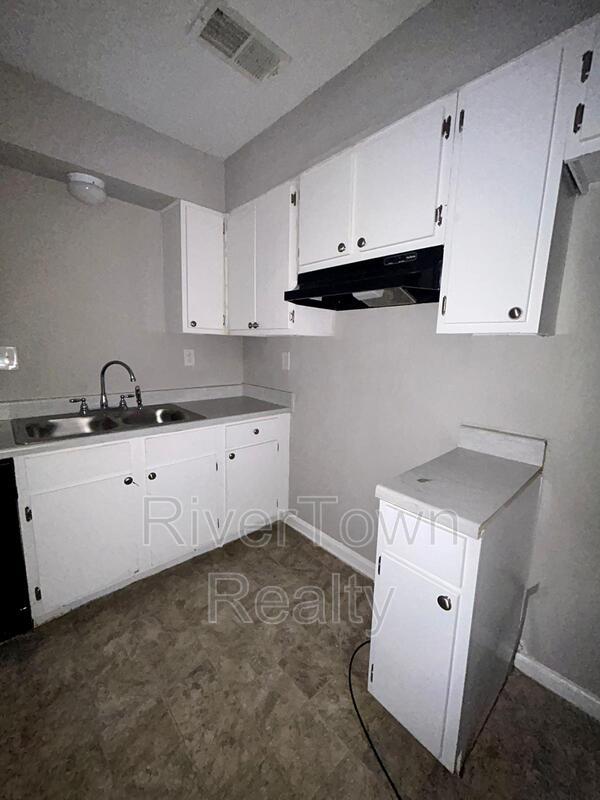 3552 Christine Rd property image