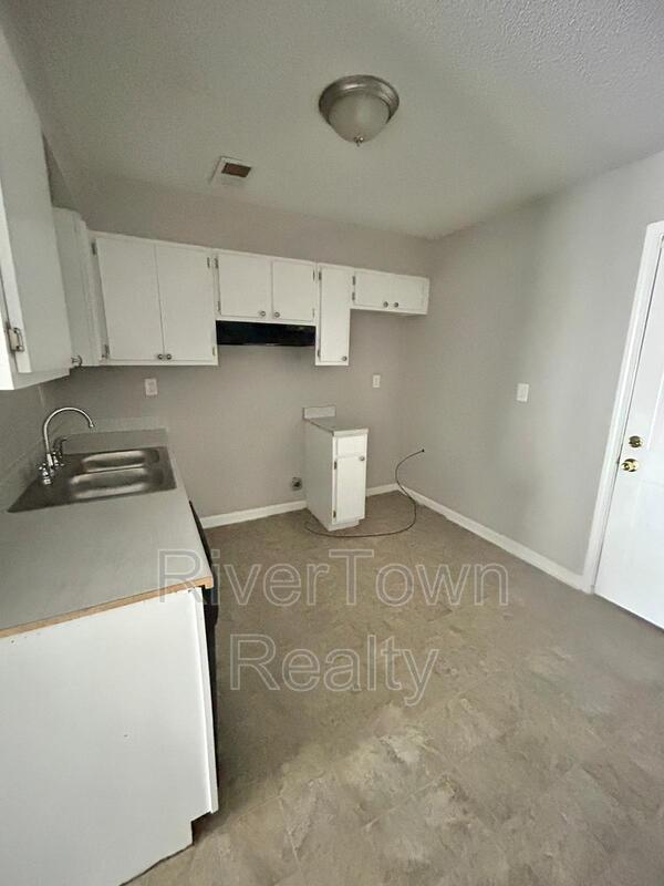 3552 Christine Rd property image