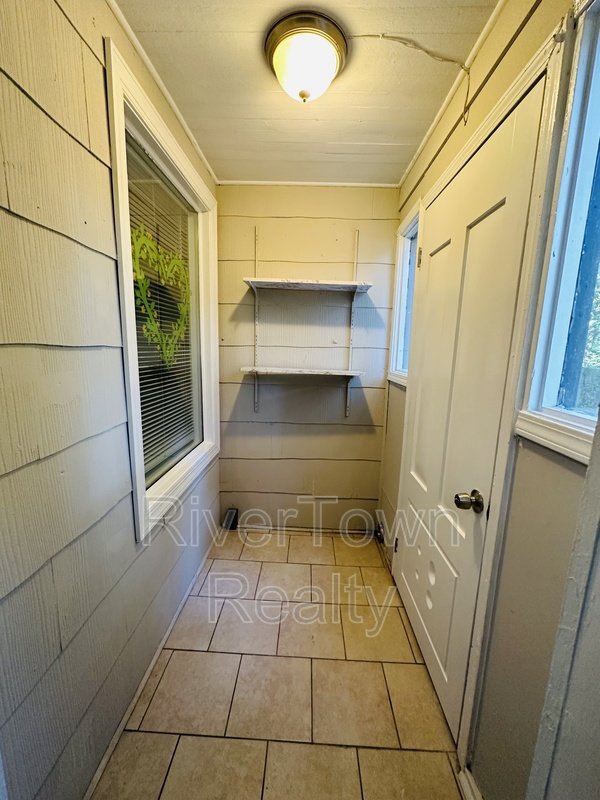 SECTION 8 Home AVAILABLE NOW. property image