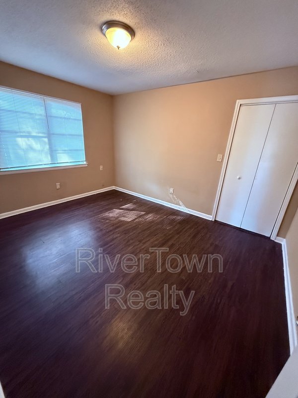 677 Holmes Street 677 Holmes property image