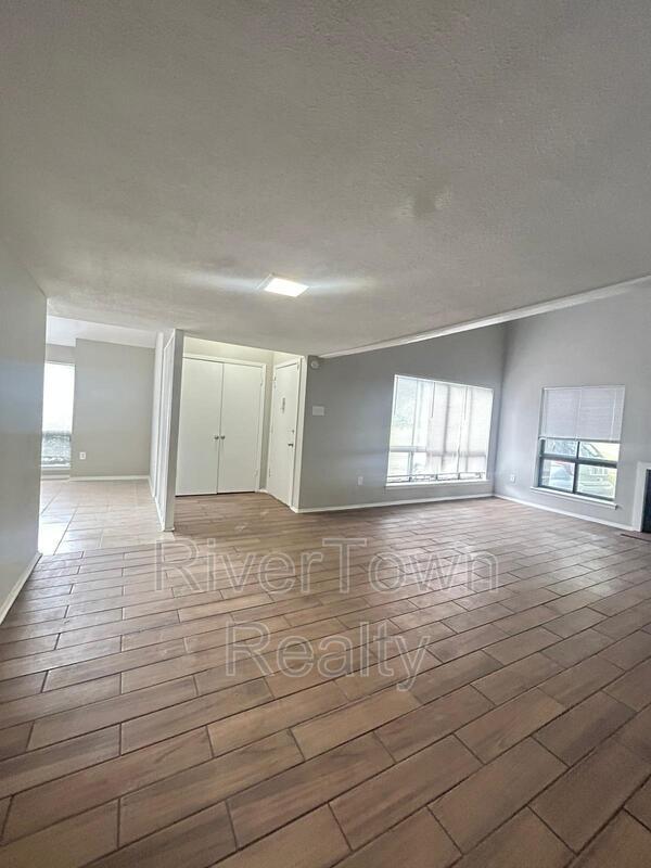 3366 Fairbanks St property image