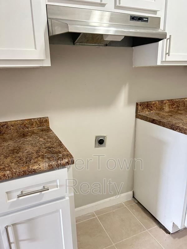 3366 Fairbanks St property image