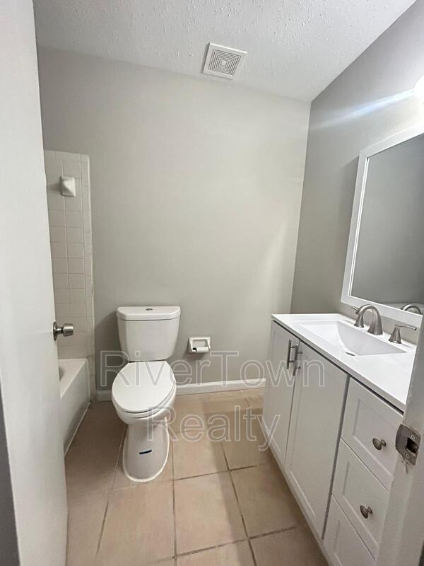 3366 Fairbanks St property image