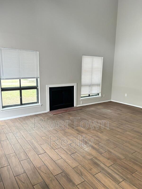 3366 Fairbanks St property image