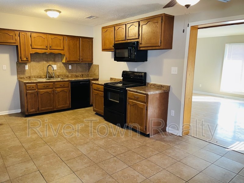 Mississippi/Horn Lake property image