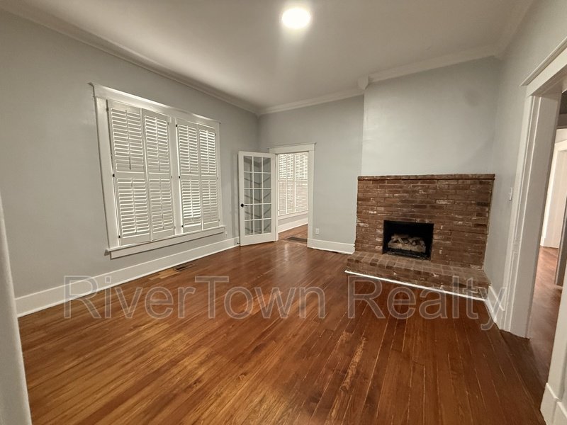 2184 Cowden Ave property image