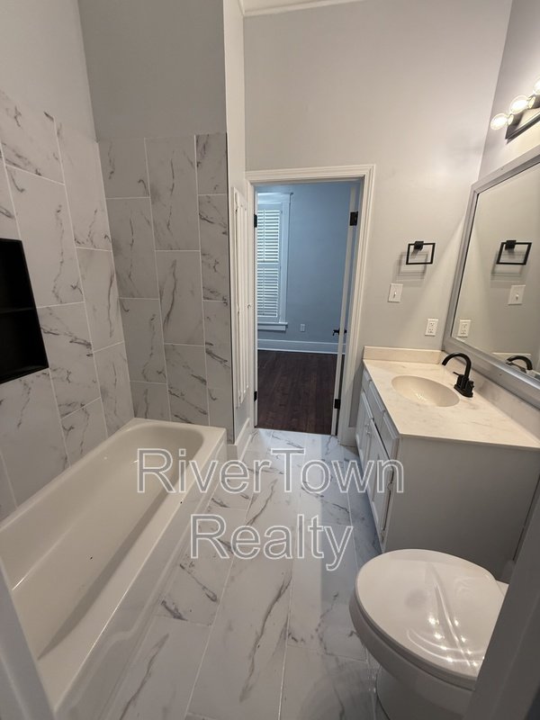 2184 Cowden Ave property image