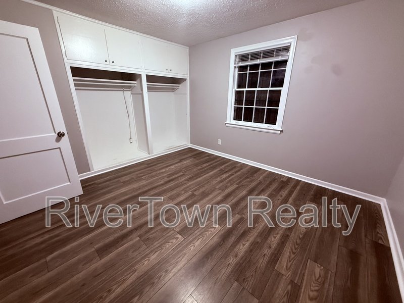 504 Philwood Cv Frnt property image