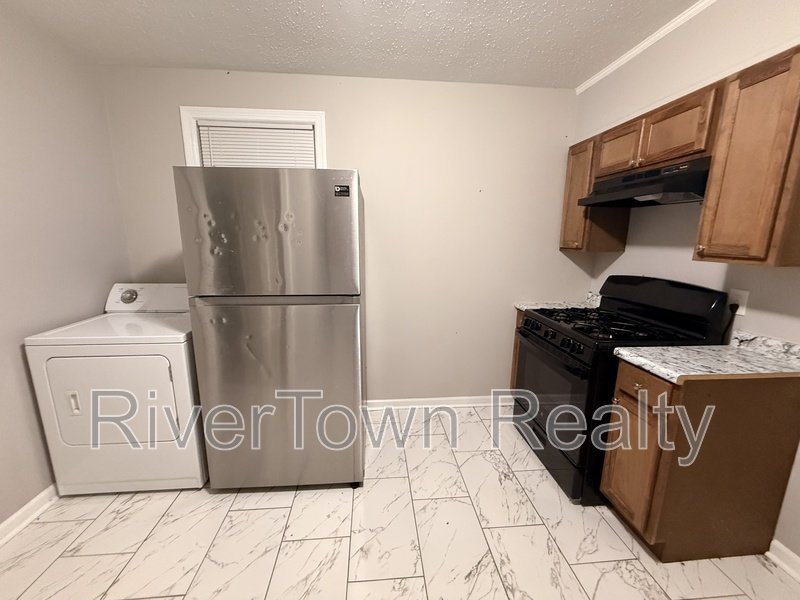 504 Philwood Cv Frnt property image