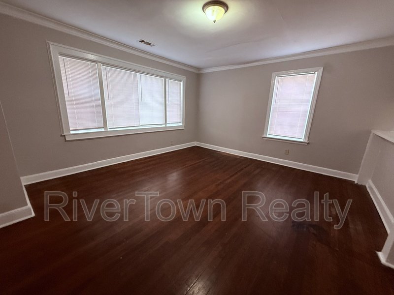 SECTION 8 FRIENDLY property image