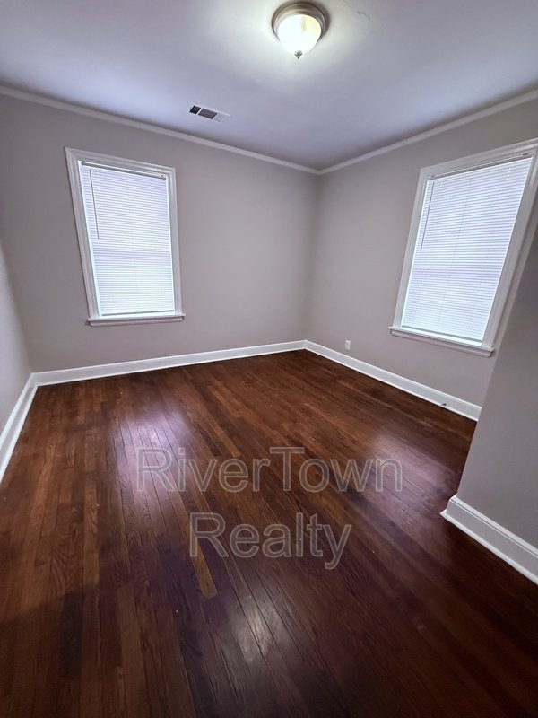 SECTION 8 FRIENDLY property image