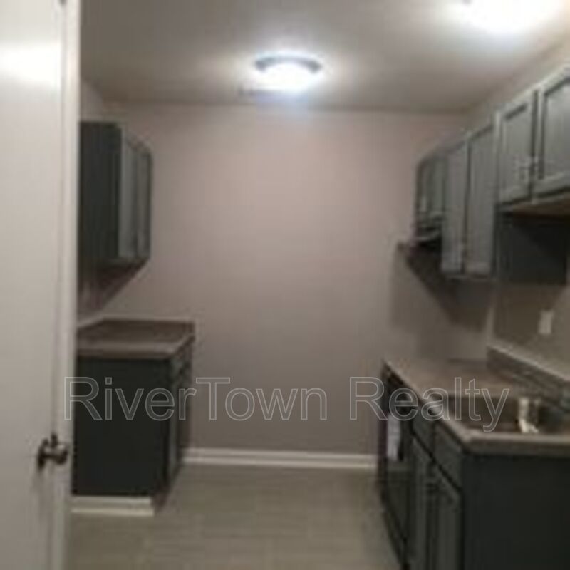 Great Condo In Quiet Area property image