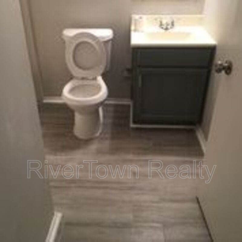 Great Condo In Quiet Area property image