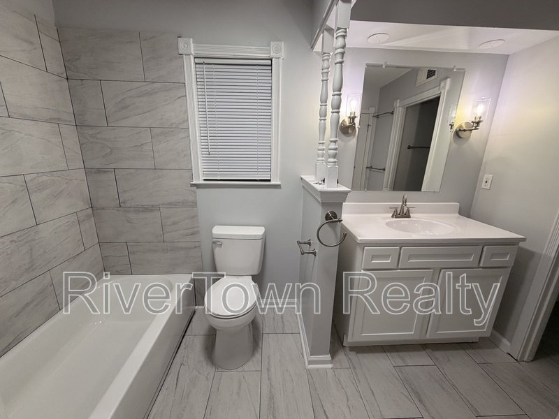 2974 Crowell St property image