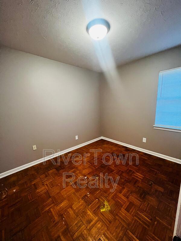 Quiet, updated home available now! property image