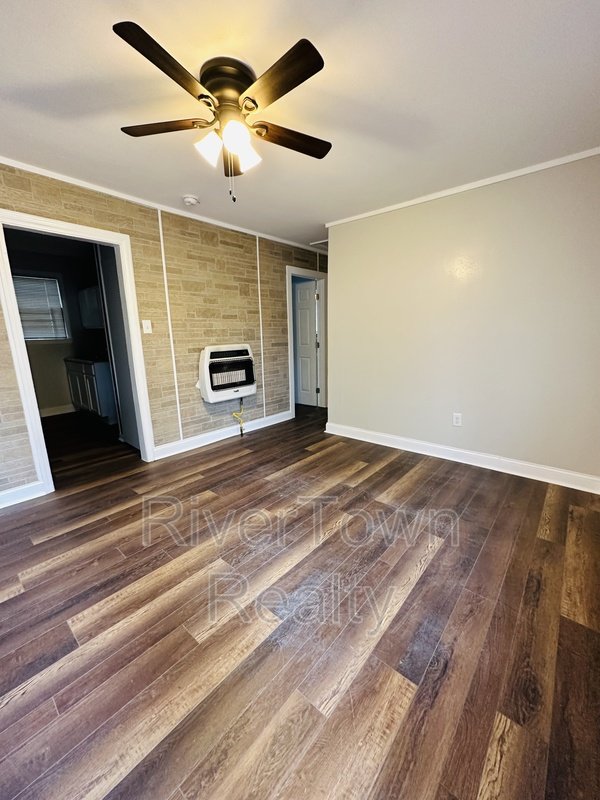 802 Baltimore St property image