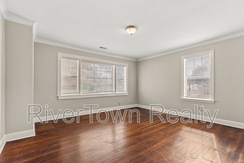 SECTION 8 FRIENDLY property image