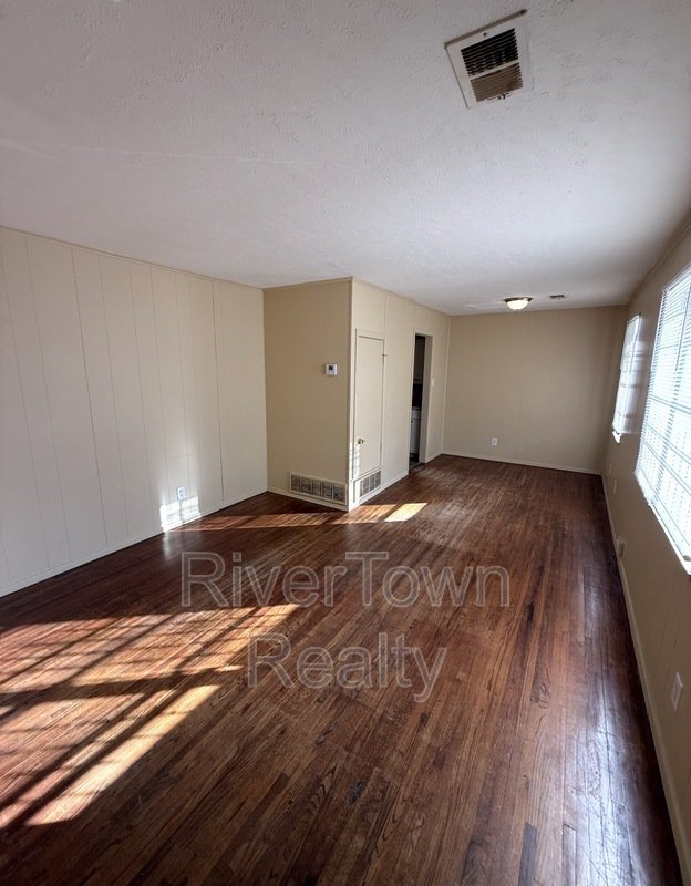 4960 Neely Rd property image