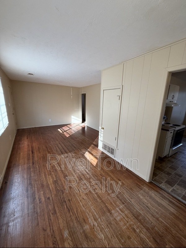 4960 Neely Rd property image