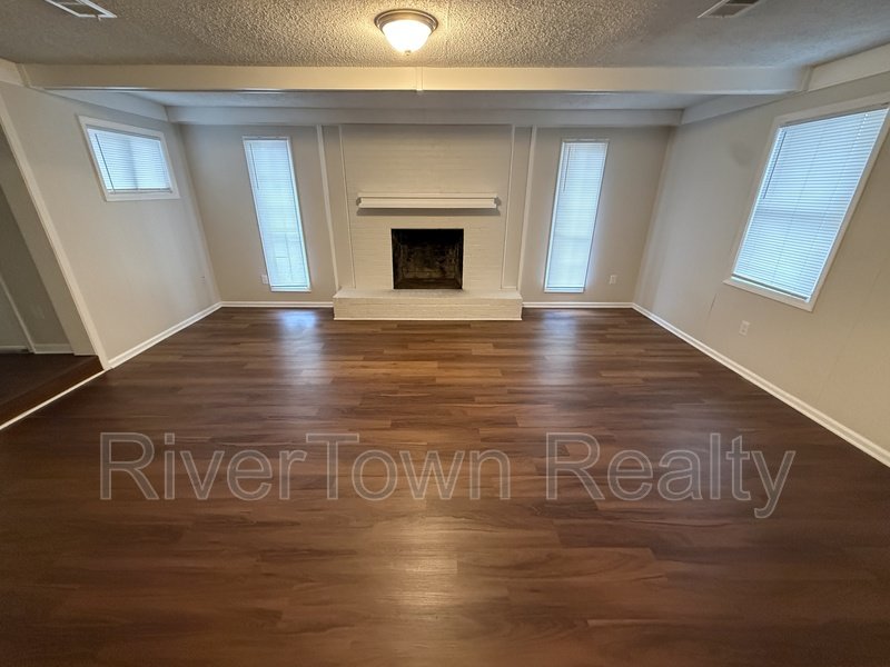 824 Milstead Rd property image