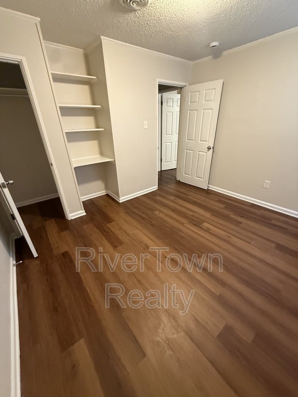 824 Milstead Rd property image