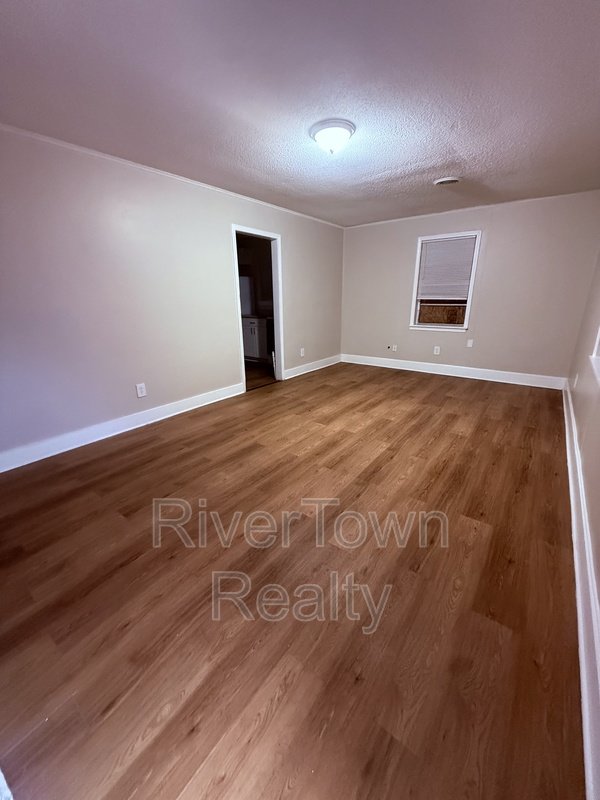 3/1 in a convenient location! property image