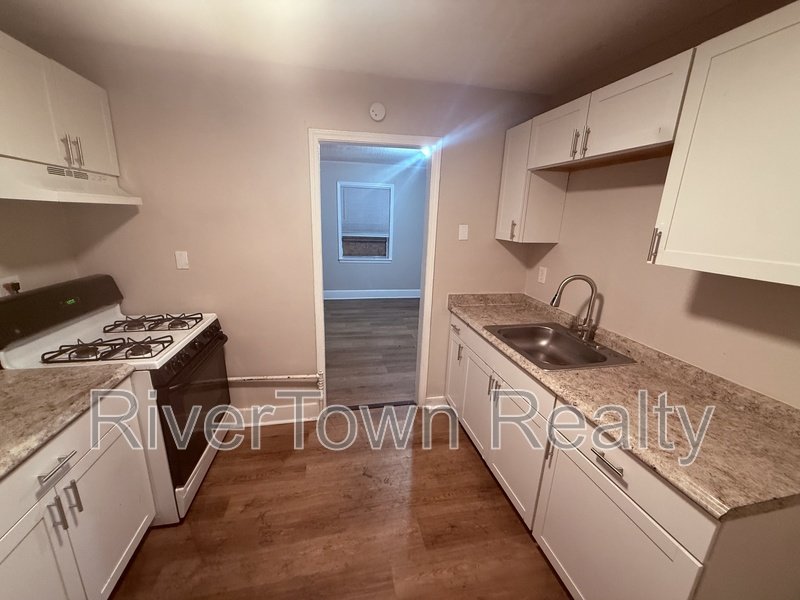 3/1 in a convenient location! property image