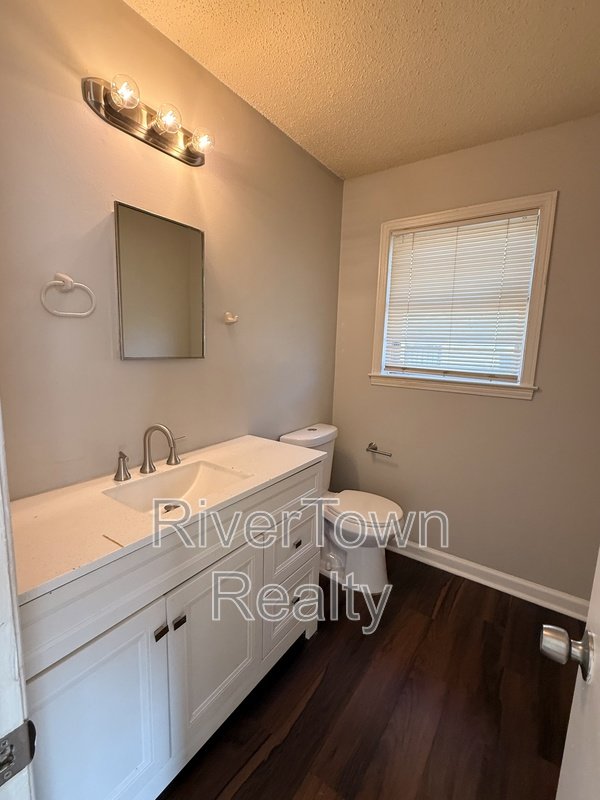 4070 Kerwin Dr property image