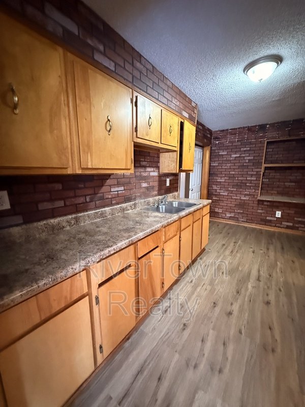 4860 Leonard Rd property image