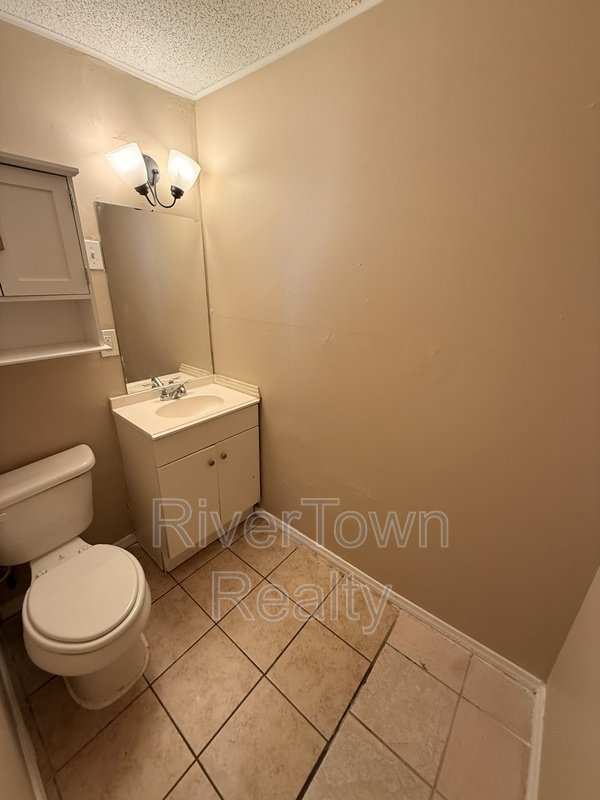 4860 Leonard Rd property image