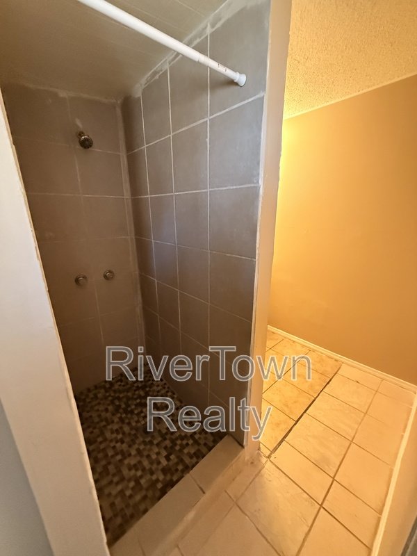 4860 Leonard Rd property image