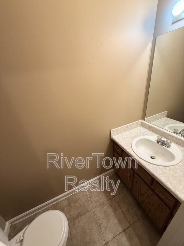 4591 Addington Dr property image