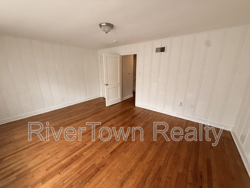 UofM student housing! property image