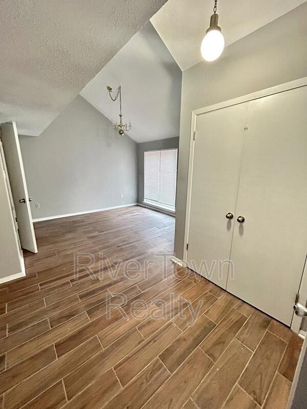 3353 Fairbanks St property image