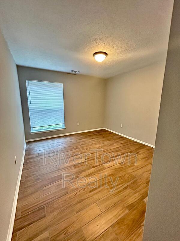 3353 Fairbanks St property image