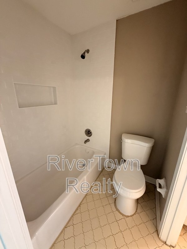 BEAUTIFUL Newly Renovated READY TO MOVE IN property image