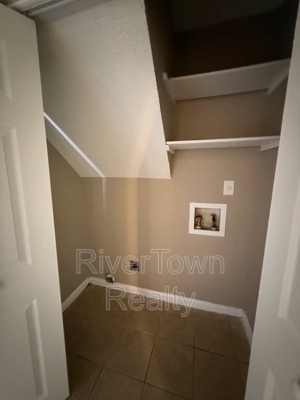 BEAUTIFUL Newly Renovated READY TO MOVE IN property image