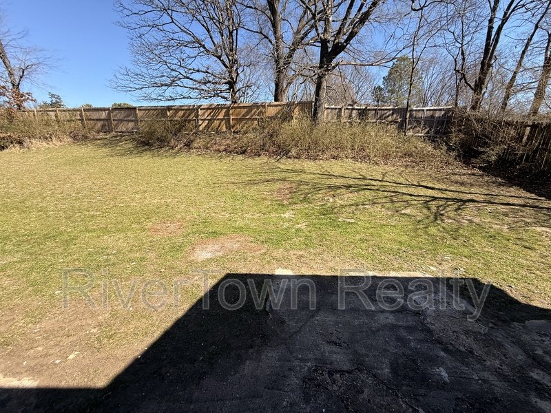 BEAUTIFUL Newly Renovated READY TO MOVE IN property image