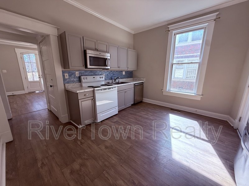 215 N Bellevue Blvd Apt 1 property image