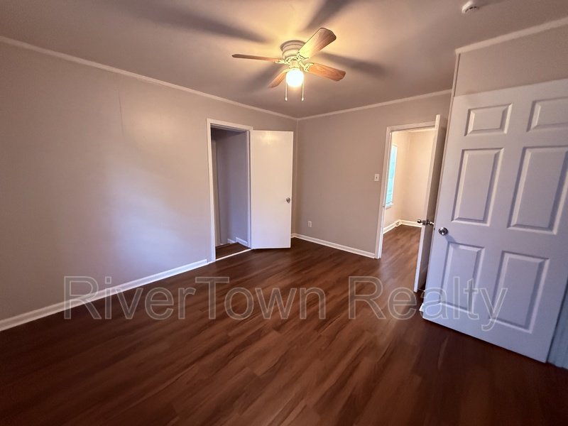 Very Spacious 3BR Home with Bonus Room & Garage in Frayser! property image