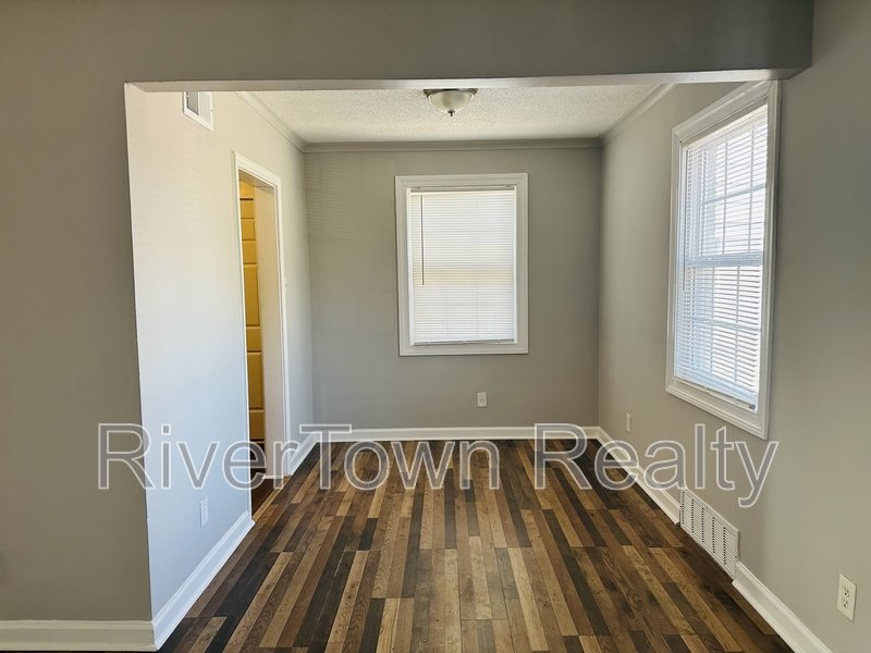 3235 Southern Ave property image