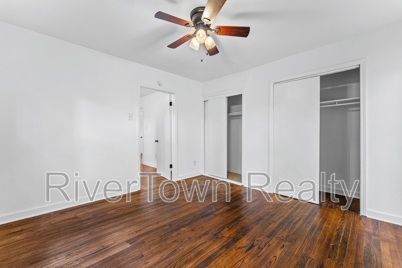 810 Indian Dr property image