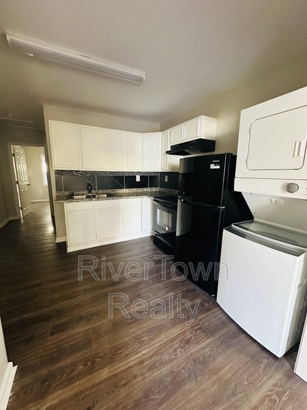 806 Baltimore St property image