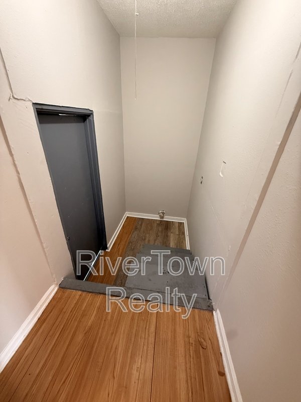 686 Delta Rd property image