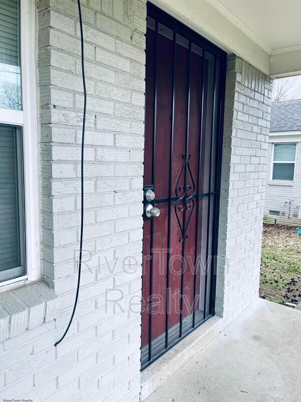 3046 Sinclair St property image