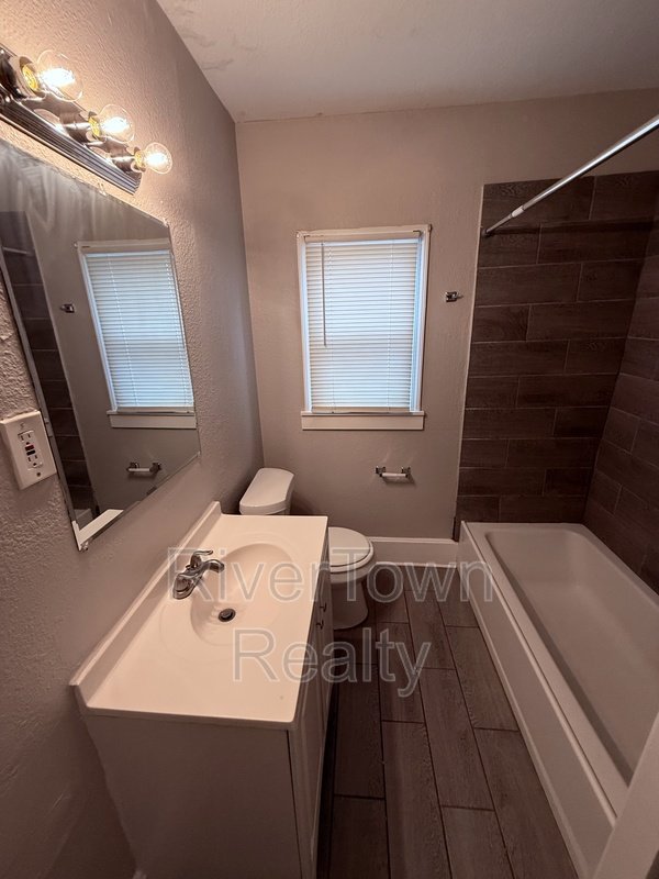 Beautifully Renovated Duplex property image