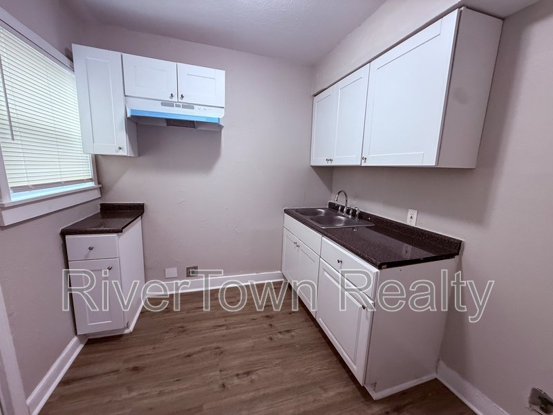 Beautifully Renovated Duplex property image