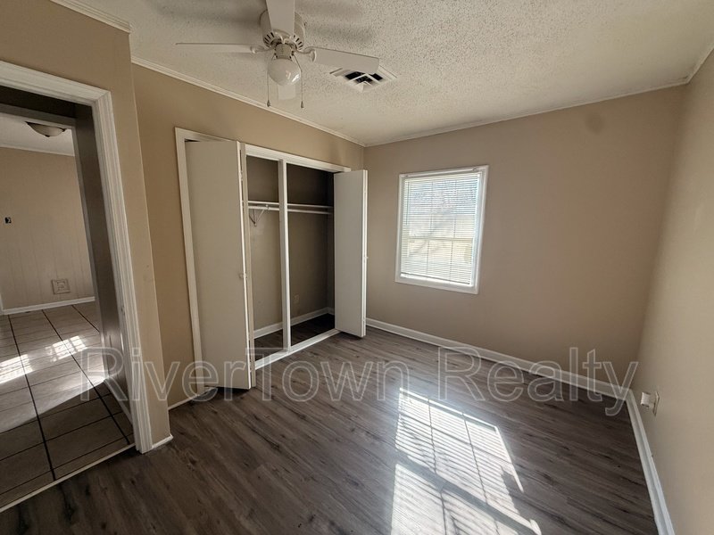 Great Schools- LARGE BACKYARD property image